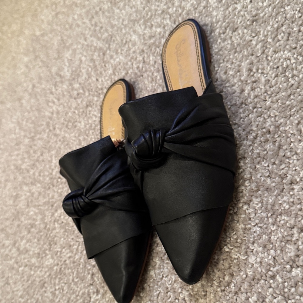 Splendid Black Pointed Toe Knot Mules - Picture 2 of 3